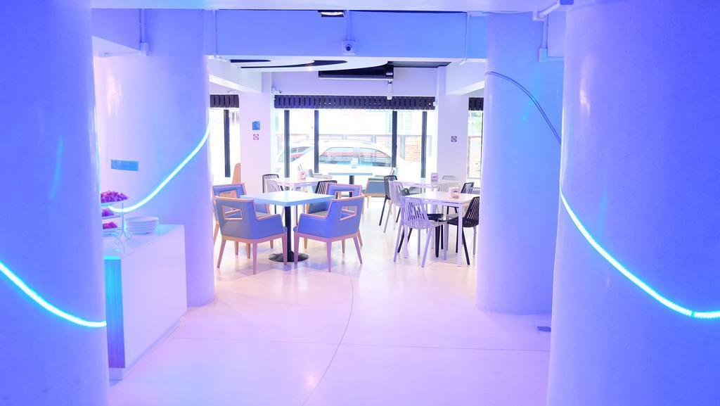 The Airy Residence Bangkok Ngoại thất bức ảnh
